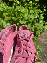 Natural World Eco Rosa Canvas Pumps