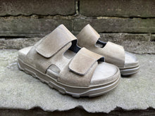Lofina London Stone Slider 7002 SS25