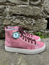 Natural World Eco Lila Suede Boots 913