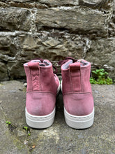 Natural World Eco Lila Suede Boots 913