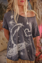 Magnolia Pearl Sky Dolphin Tee 2523