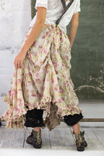 Magnolia Pearl Petun Hyacinth Skirt 122
