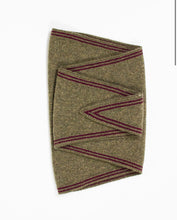 Oats & Rice Bronte Spindle-shaped Knitted Cashmere Scarf Moss Green OR25-NS01