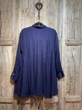 Preloved FREE PEOPLE Ink Blue Cotton Shirt