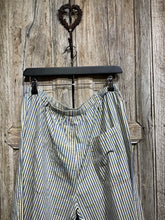 Preloved Henny Stripe Trousers