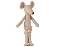 Maileg Stand Medium Mouse Sand