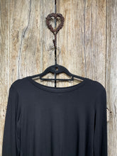 Preloved NAYA Black Jersey Tee - Longer at back