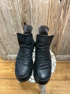 Preloved Lofina Black Leather Ankle Boots