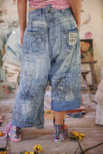 Magnolia Pearl Dani Blues Denims 560