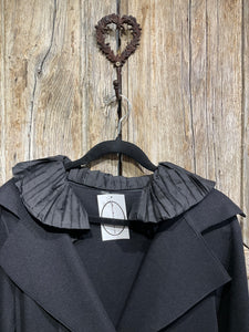 Preloved ANNETTE GORTZ BLACK Jacket with Frill Detail