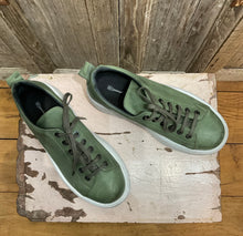 Preloved Green Leather Sneakers