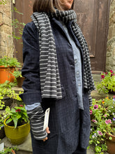 Mama B COTTO Riga Antracite Scarf AW25