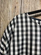 Preloved Officinae Black and White Check Top