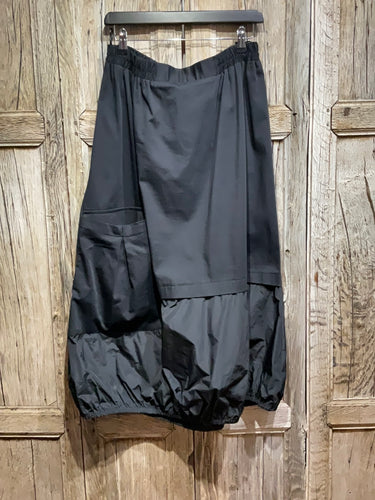 Preloved Zedd Plus Black Skirt