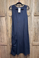 Preloved Oska Navy Sleeveless Linen Dress
