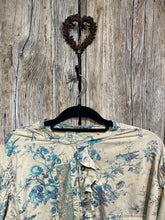 Preloved MAGNOLIA PEARL Blue Shirt