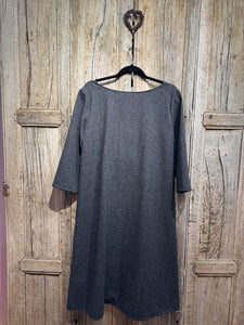 Preloved Apuntob Grey Wool Dress
