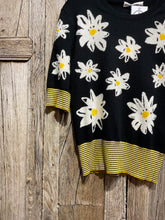 Preloved CHINTI & PARKER Floral Daisy Detail Jumper