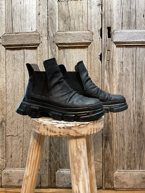 Preloved Lofina Black Leather Ankle Boots