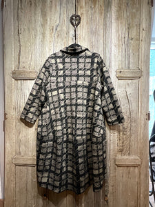 Preloved NESLAY Black and Taupe Square Block Print Coat