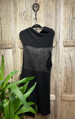 Preloved SARAH PACINI Black Wool Tunic/Tabard