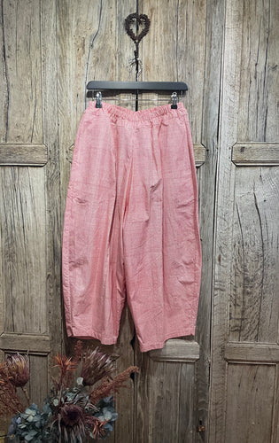 Preloved EGG, Red Check Tom Pants