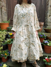 JLS Button Up Floral Print Dress D05