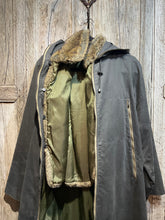 Preloved PRET POUR PARTIR Coat