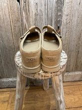 Preloved Ugg Beige Clogs