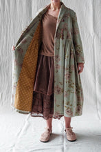 Les Ours Mae Velours Ras Sauge Coat AW26