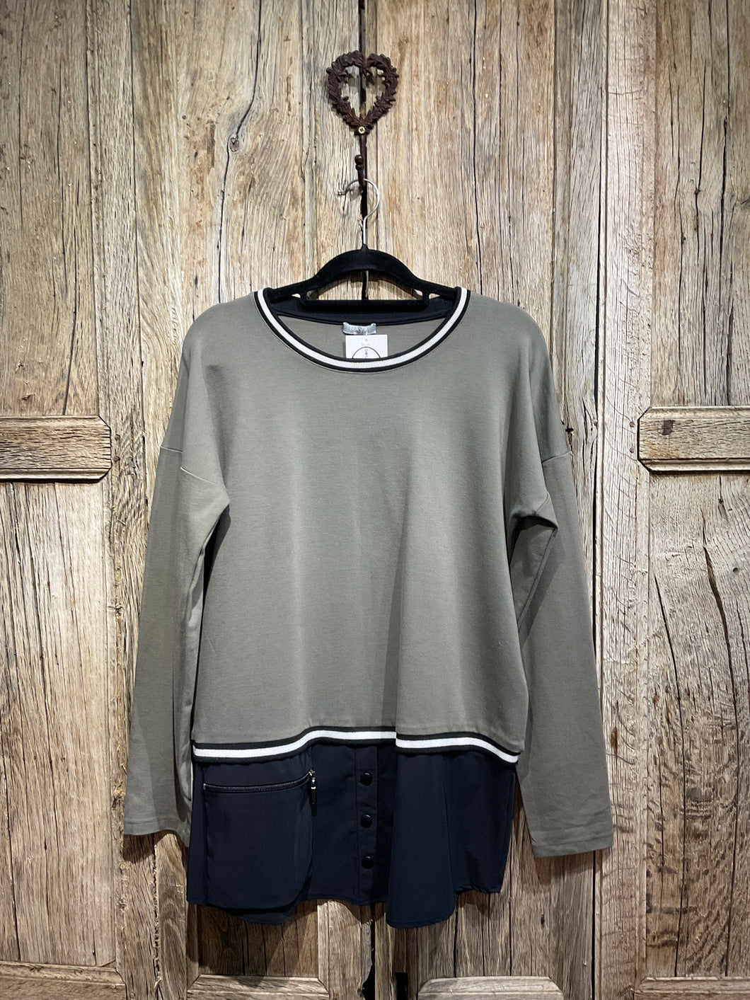 Preloved NAYA Green & Black Top with White Trim