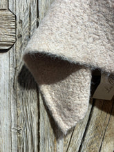 Les Ours Ecru Scarf AW25