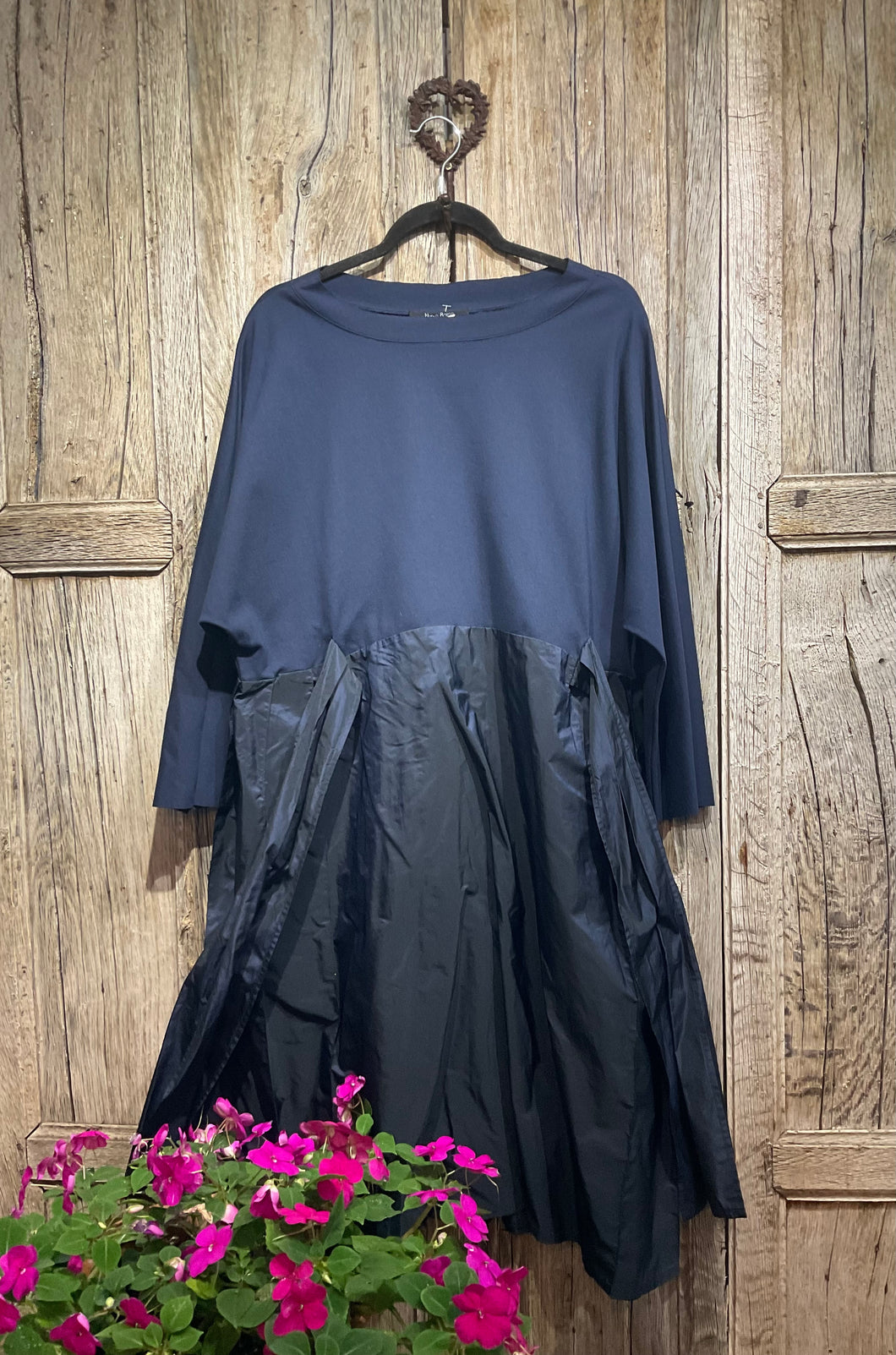 Preloved NUOVO BORGO French Navy Dress