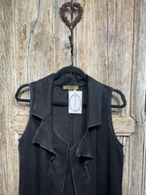 Preloved EUGENIO VAZZANO BLACK Flax Long Gillet