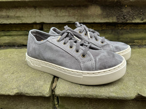 Natural World Eco Gris Enz Pumps 623