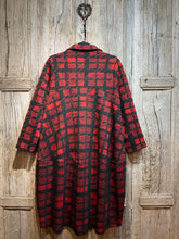Preloved NESLAY Black and Red Pattern Coat