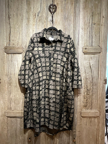 Preloved NESLAY Black and Taupe Square Block Print Coat