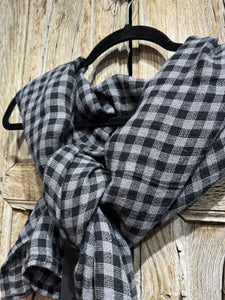 Grizas Grey Check Linen Scarf 8400-L280-9 AW24