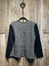 Preloved Black and White Knit Cardigan