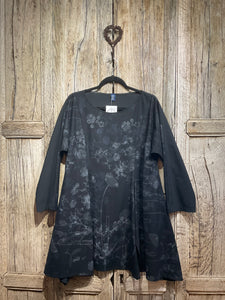 Preloved OFFICINAE Floral Black Tunic