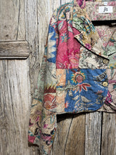 JLS Bold Floral Cropped Buttoned Jacket 1164