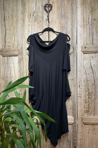 Preloved XENIA Black Top