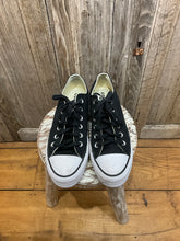 Preloved Converse Black Canvas Shoe