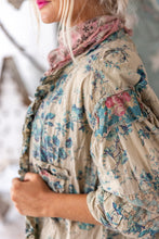 Preloved Magnolia Pearl Hope Idgy Ruffle Shirt 2161