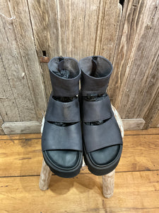 Preloved Lofina Chunky Black Leather Sandal/Boot
