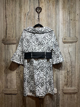 Preloved Sonia Peña Cream/Black Coat