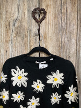 Preloved CHINTI & PARKER Floral Daisy Detail Jumper