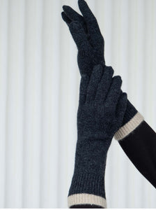 Oats & Rice Cuffed Cashmere Gloves Charcoal OR25-G08