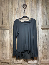 Preloved Rundholz Black Top Voile Layer