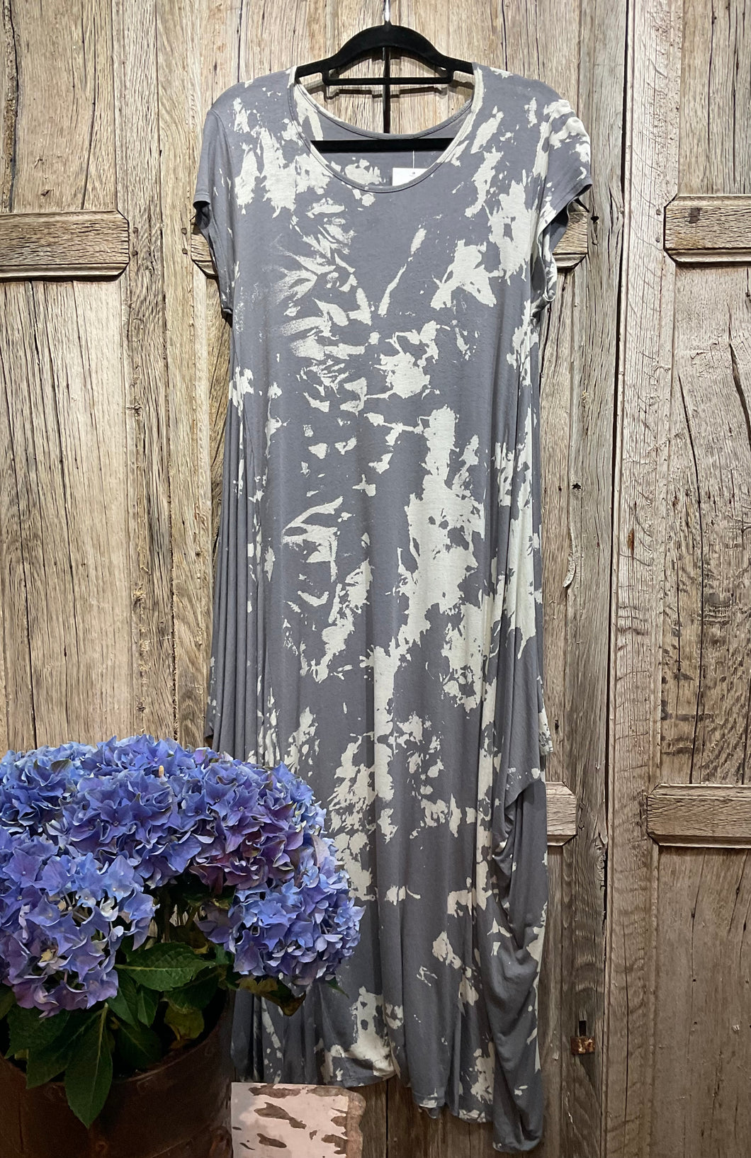 Preloved NO LABEL, Grey and White Pattern Dress